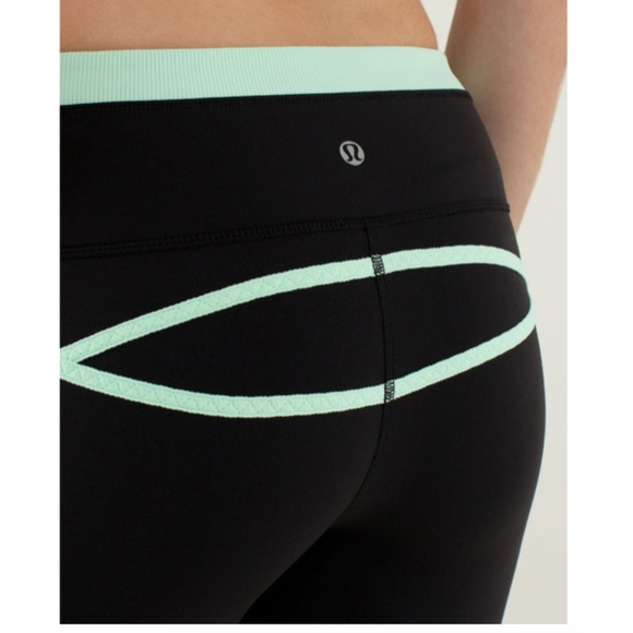 LULULEMON Roll Out Crop Black/Fresh Teal Size 10 - Picture 3 of 15